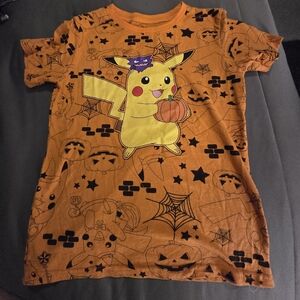 Happy Halloween pokemon t shirt size small